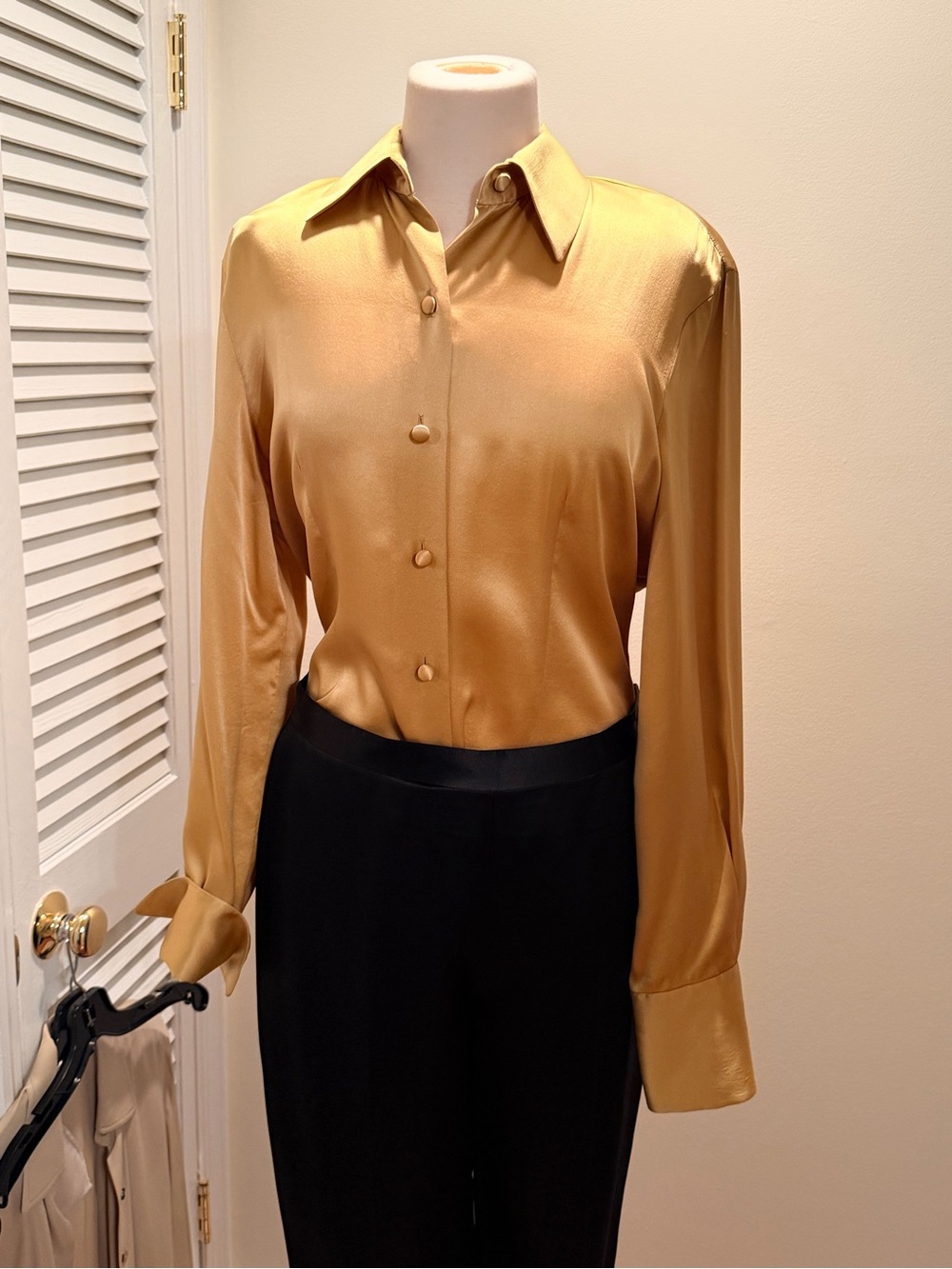 Ellen Tracy Satin Gold Button-Front Blouse